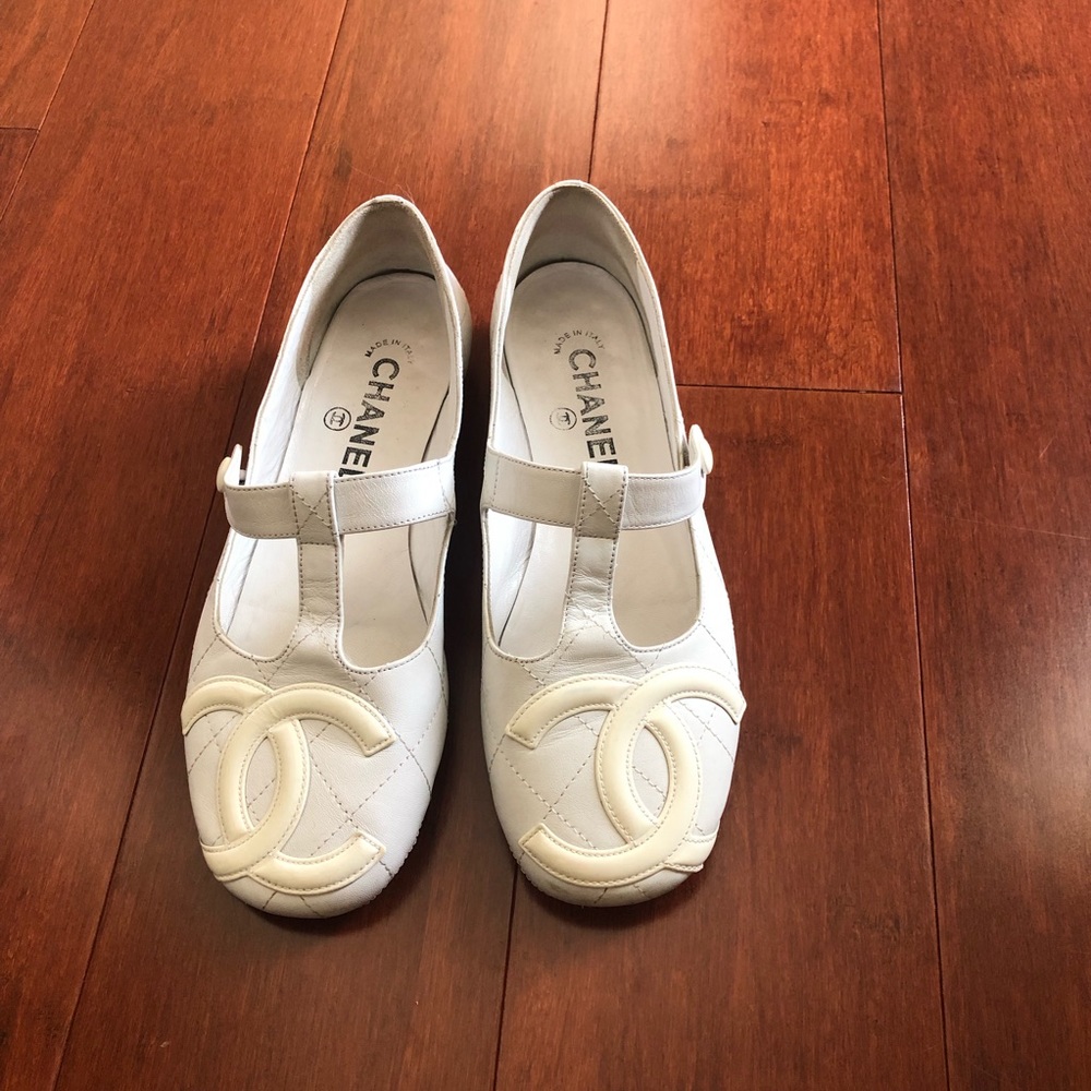 Authentic Chanel Mary Jane flat